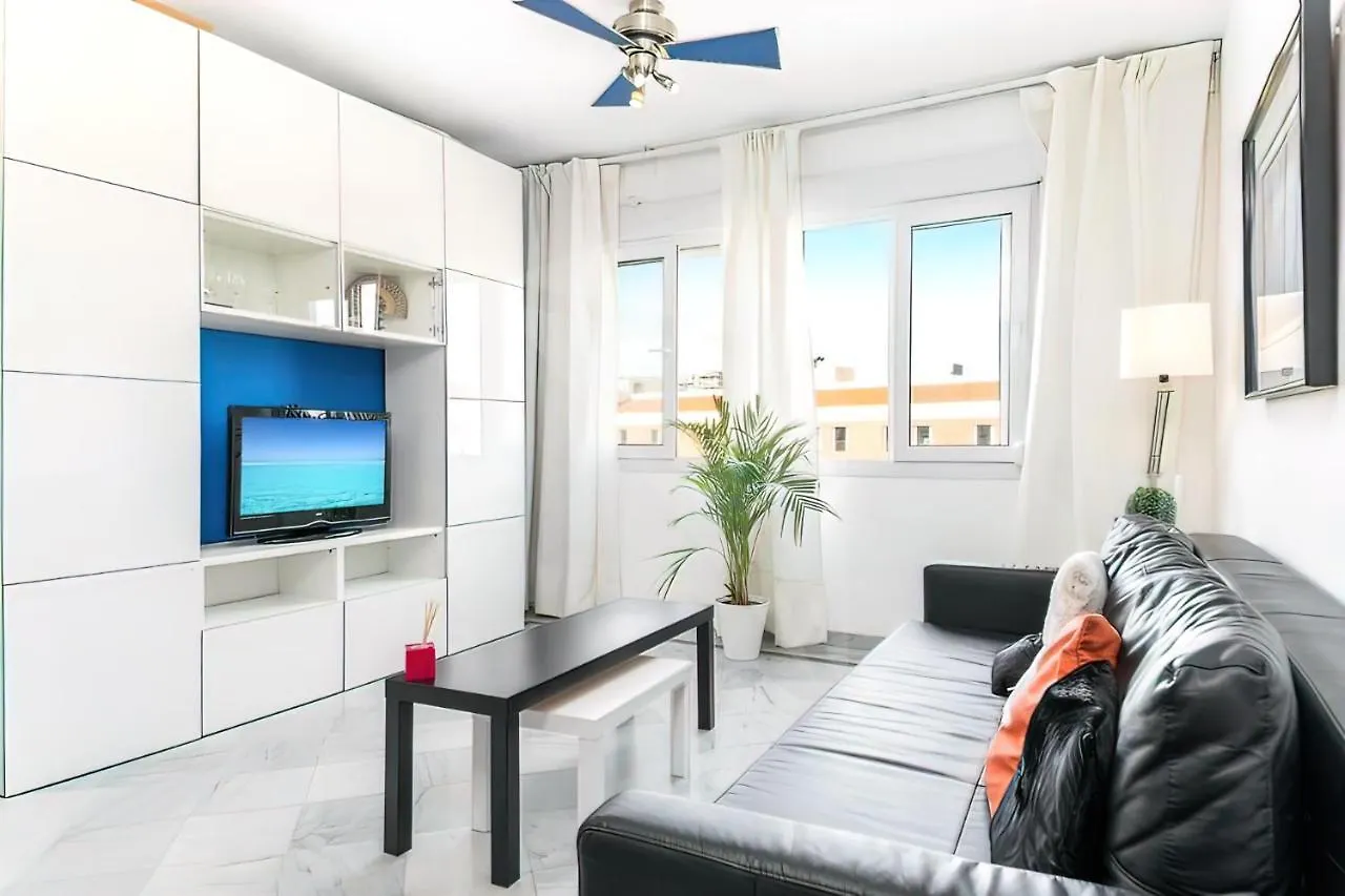 Apartment Lovely Suite With River Views And Parking Malaga