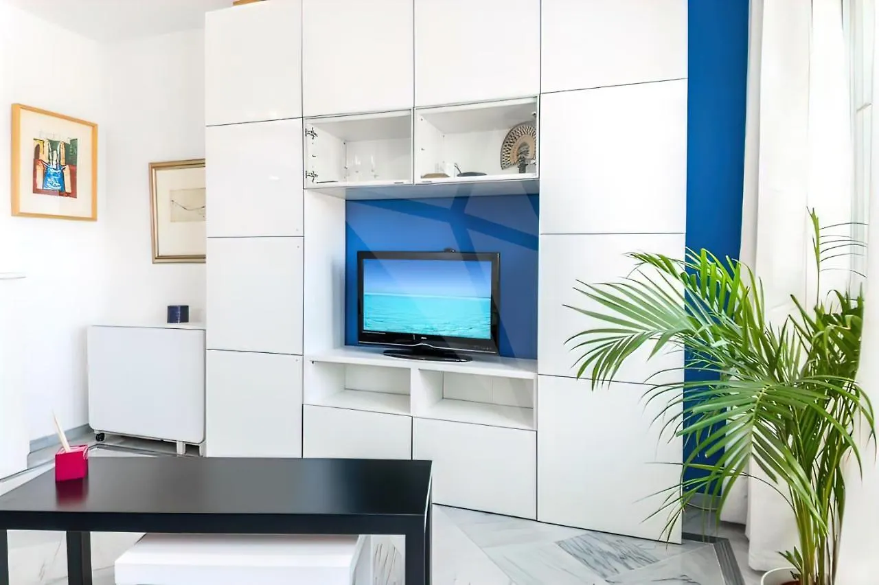Apartment Lovely Suite With River Views And Parking Malaga Spain