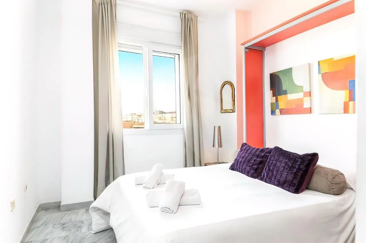 Lovely Suite With River Views And Parking Malaga 0*,